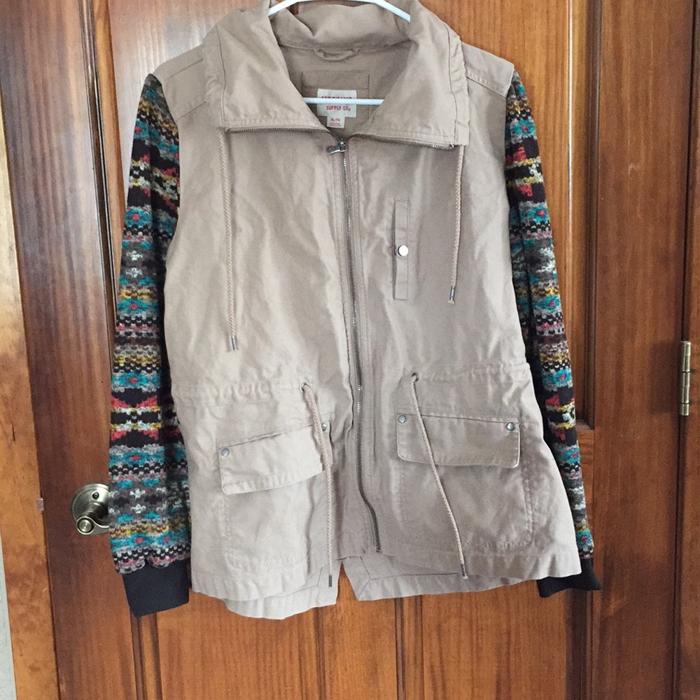 Tribal sleeve jacket